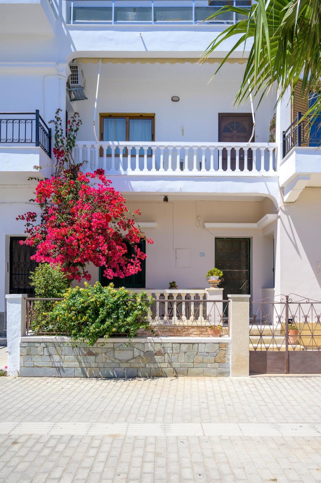 Beachside Retreat, Steps To Kos Ngoại thất bức ảnh